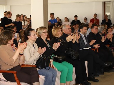 /Slike/A/2026/04-2026/OŠ Jure Kaštelana i XV. gimnazija iz Zagreba pobjednici Vjeronaučne olimpijade (3).jpg